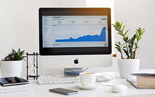 开云体育赛事动态|一日英超动向：阿森纳曼城全取三分状态不俗，曼联打强队不手软 